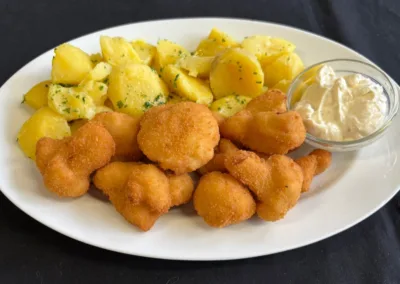 smažený květák s bramborem